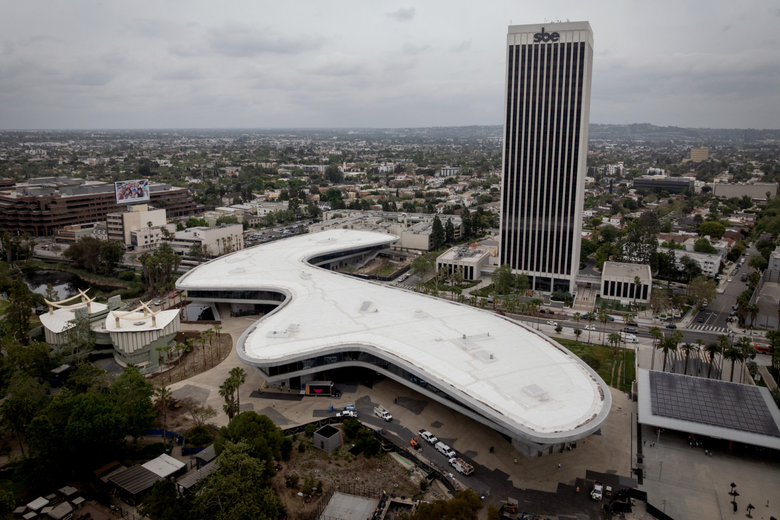 An aerial view of the David Geffen Galleries at the Los Angeles County Museum of Art, designed by Peter Zumthor (Photo: Getty)