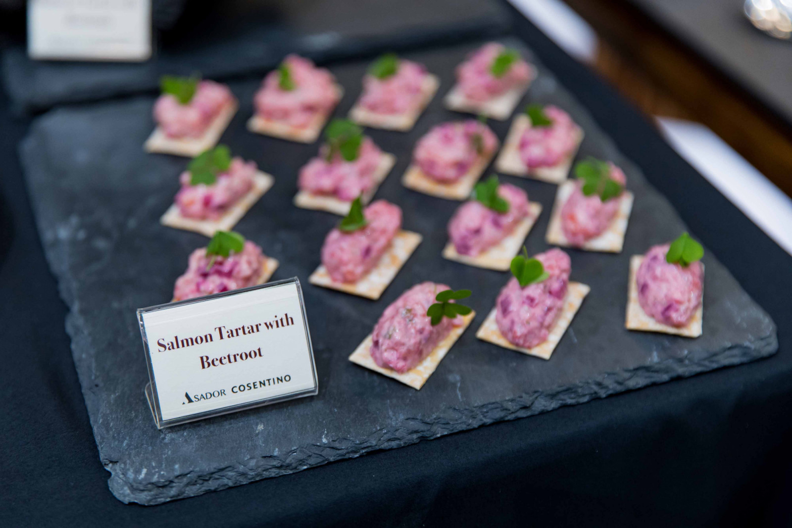 Salmon tartar with beetroot