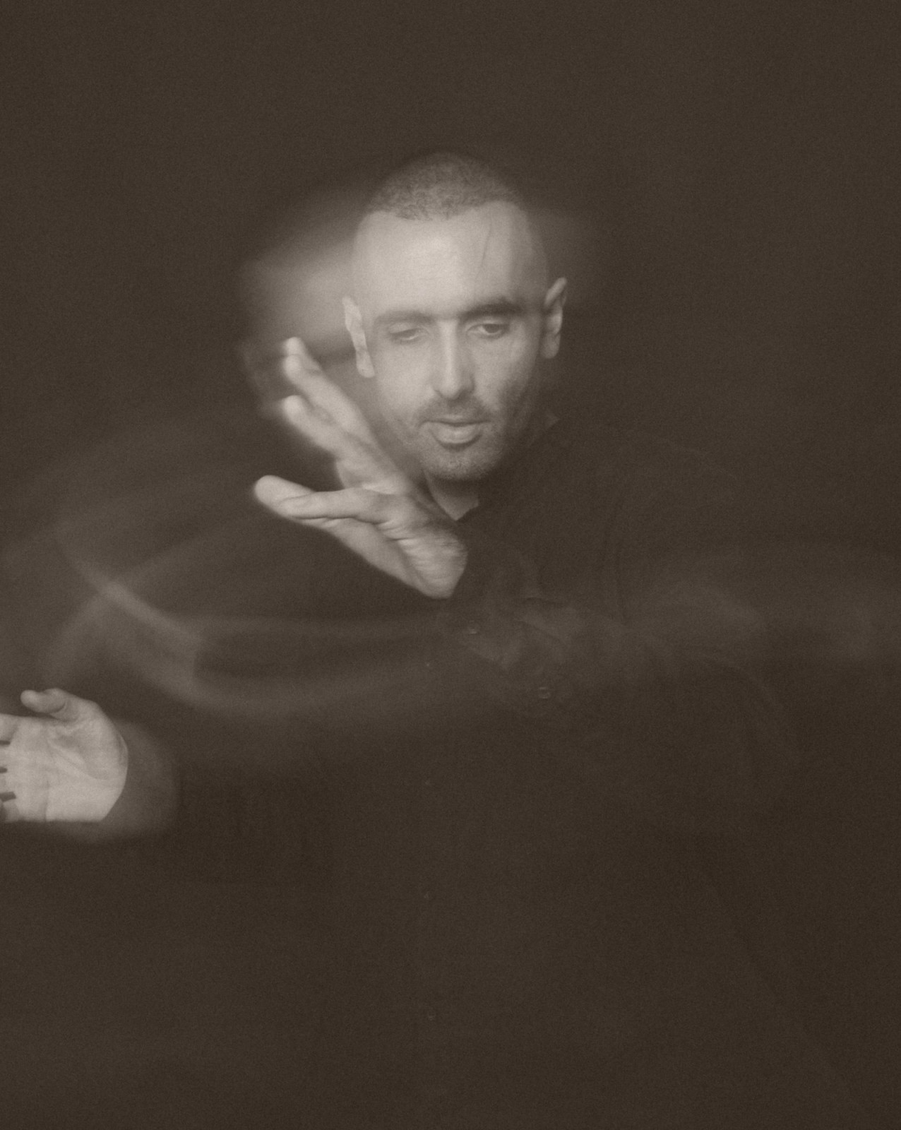 This special edition of Medium Rare will feature Spanish electronic music producer Pablo Bolivar, internationally recognised for his deep and atmospheric blend of techno and ambient music.