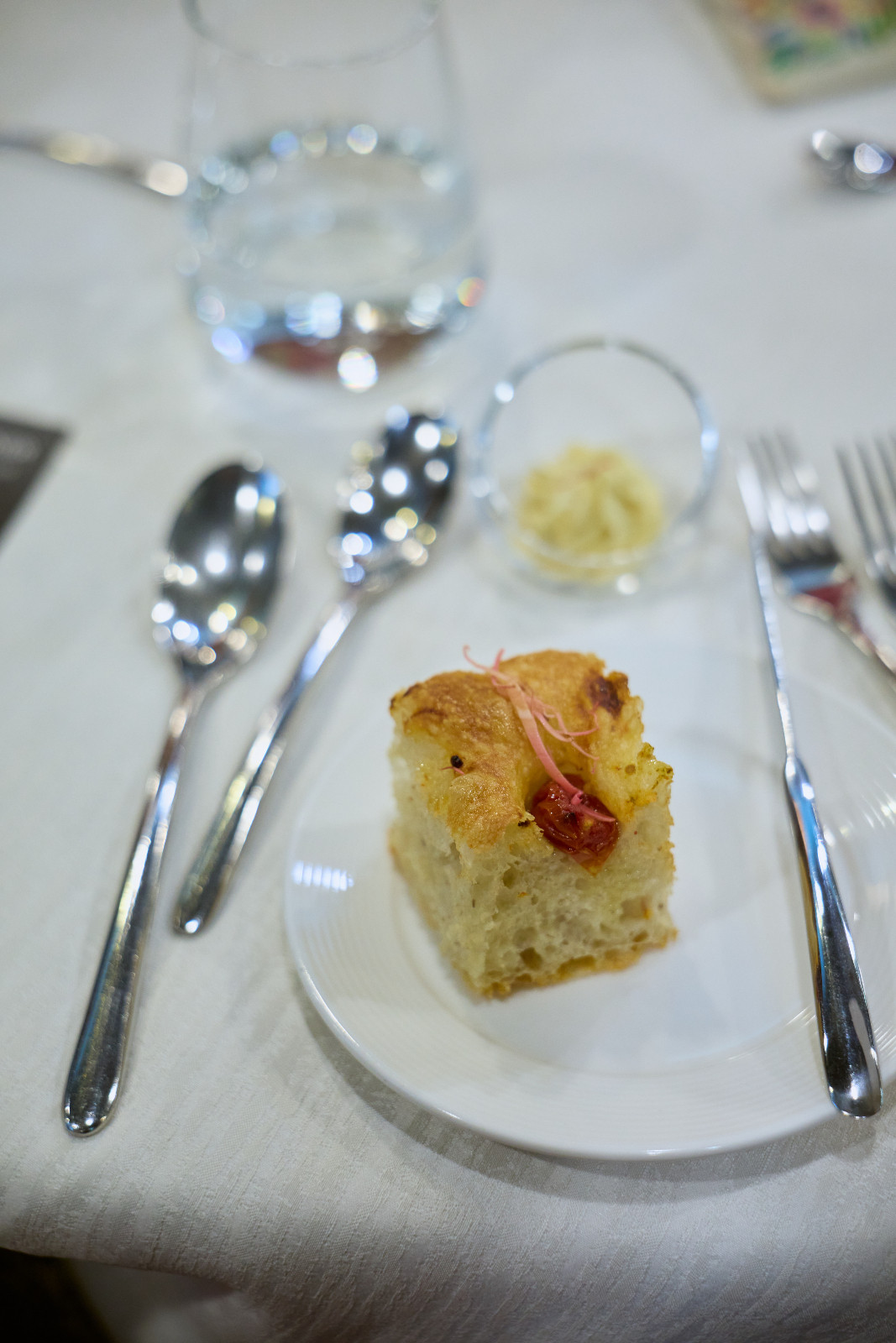 Delectable sun-dried tomato bread