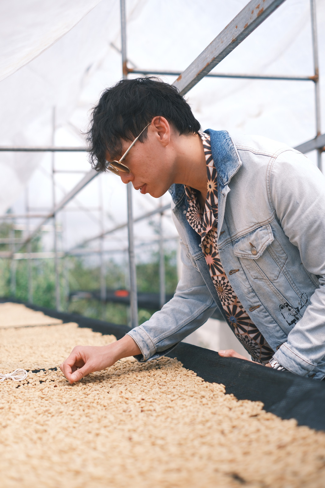 Bryant Dee, owner, founder and roaster of The Fat Seed Cafe + Roastery (Photo: AJ Cabugsa and Vincent Ibus)