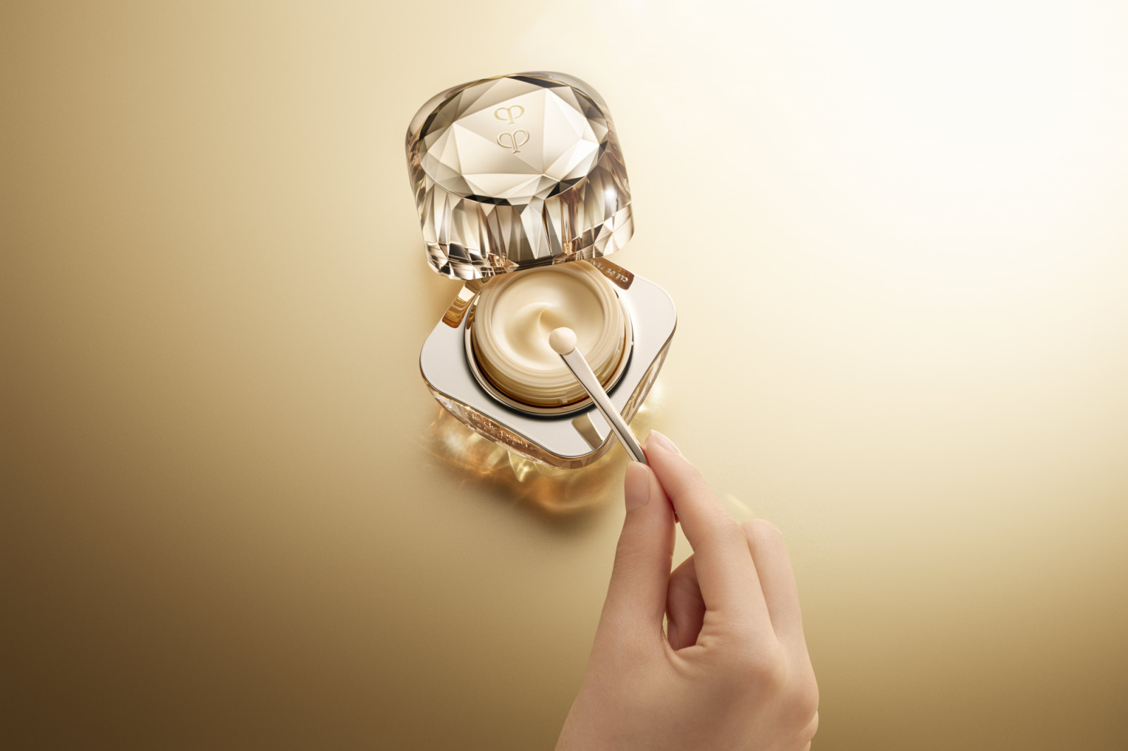 hy4478 Beauté de LADONNA BPA CREAM x3 Investing in skin longevity with Clé de Peau Beauté's La Crème