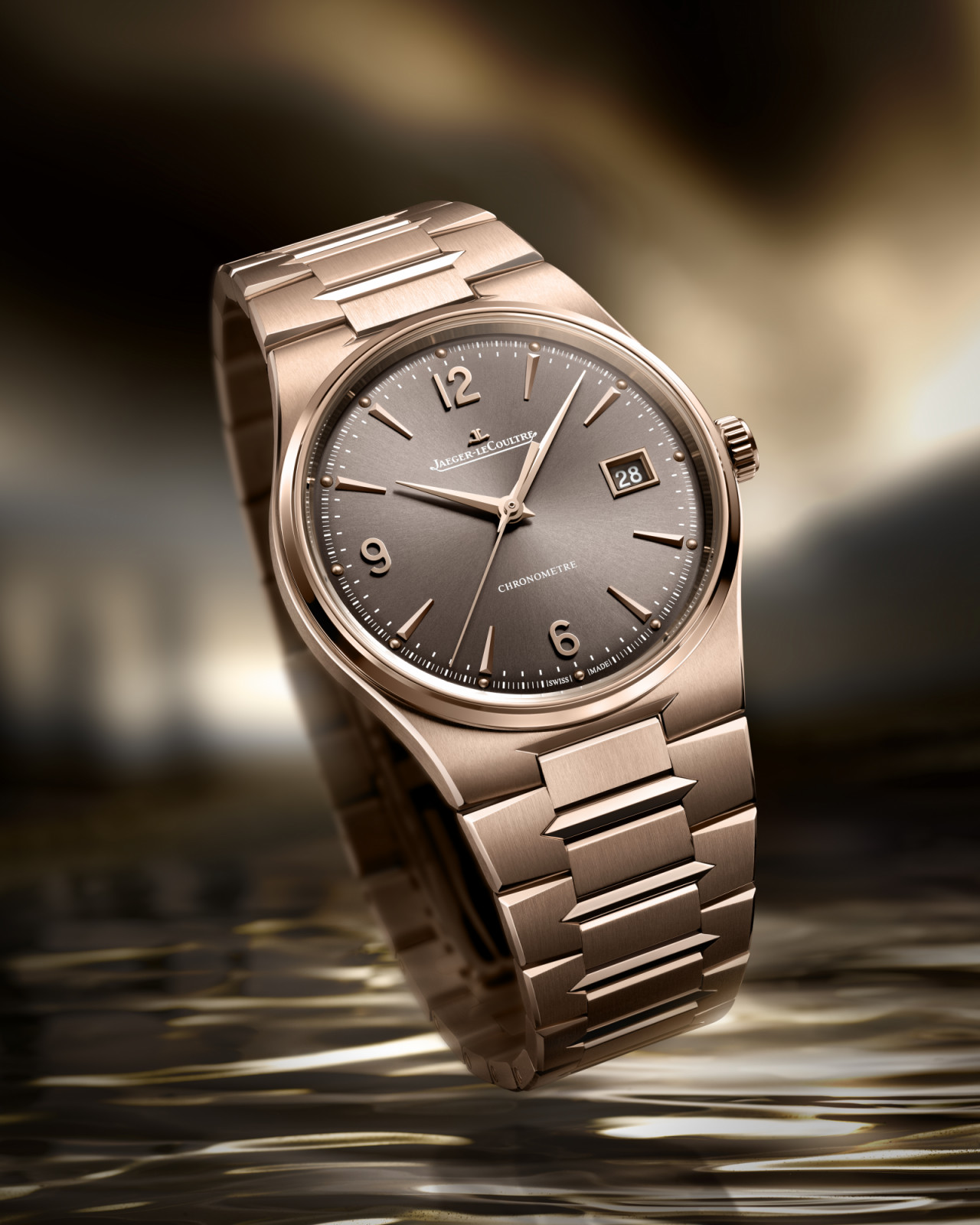 Jaeger-LeCoultre Master Control Chronometer Date (Photo: courtesy of Jaeger-LeCoultre)