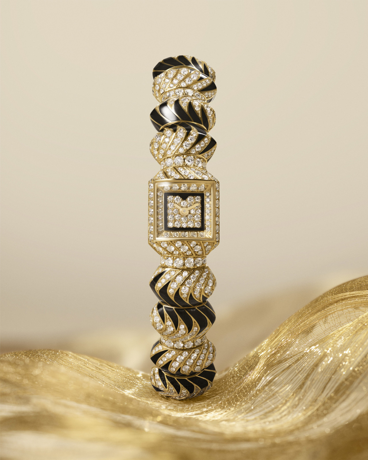 Cartier Myst de Cartier watch (Photo: courtesy of Cartier)