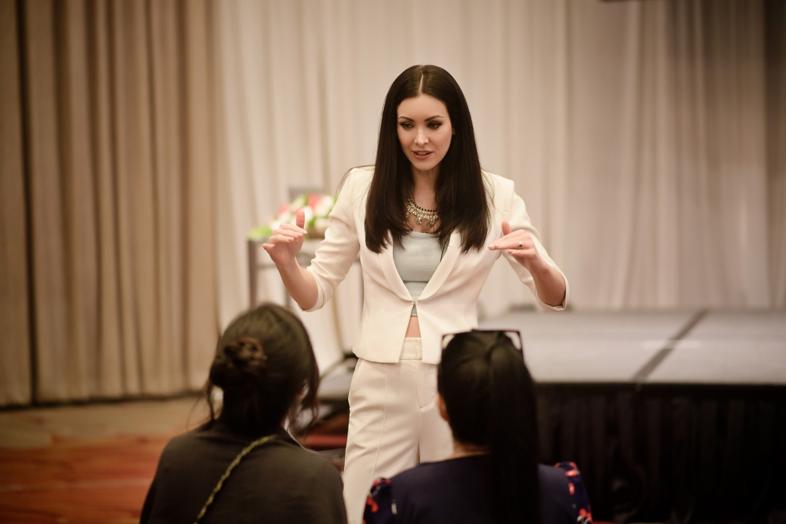 การบรรยายเพื่อสร้างแรงบันดาลใจ (ภาพ: Natalie Glebova)