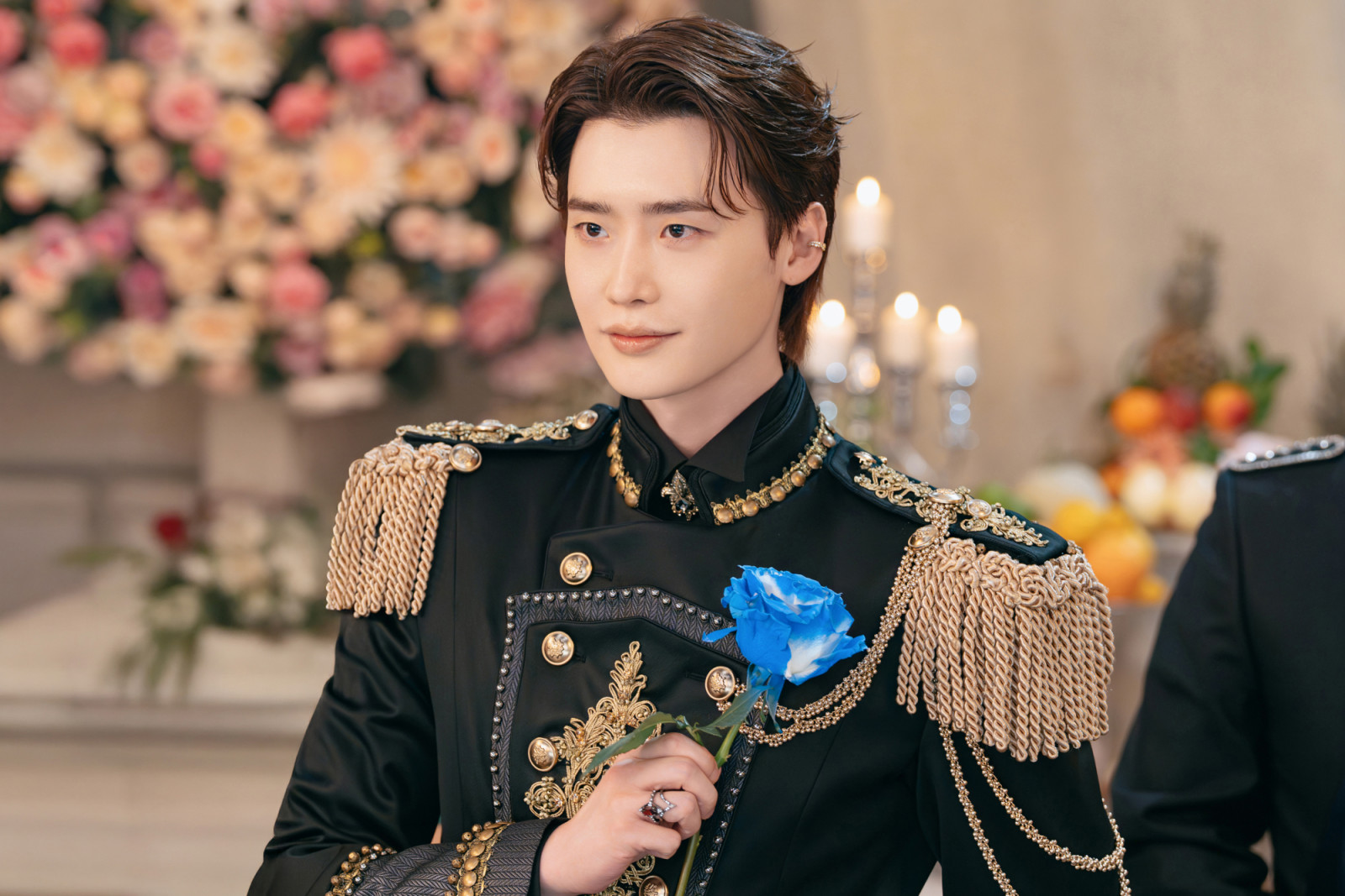 In ‘The Remarried Empress’, Lee Jong-suk joins a stellar cast that includes Shin Min-a, Ju Ji-hoon and Lee Se-young (Photo: Disney+)