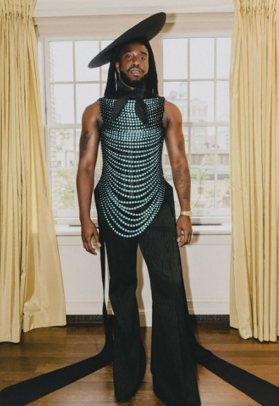 Shaboozey wearing Robert Wun for the 2025 Met Gala, themed Superfine: Tailoring Black Style
