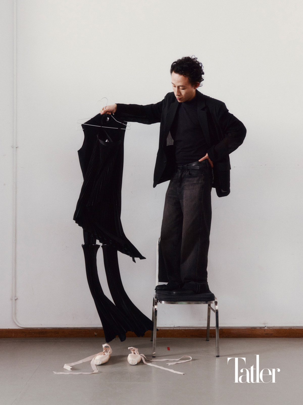 Robert Wun, photographed for Tatler, with a costume from Hong Kong Ballet’s ‘Martlet’. (Photo: Hungmc)