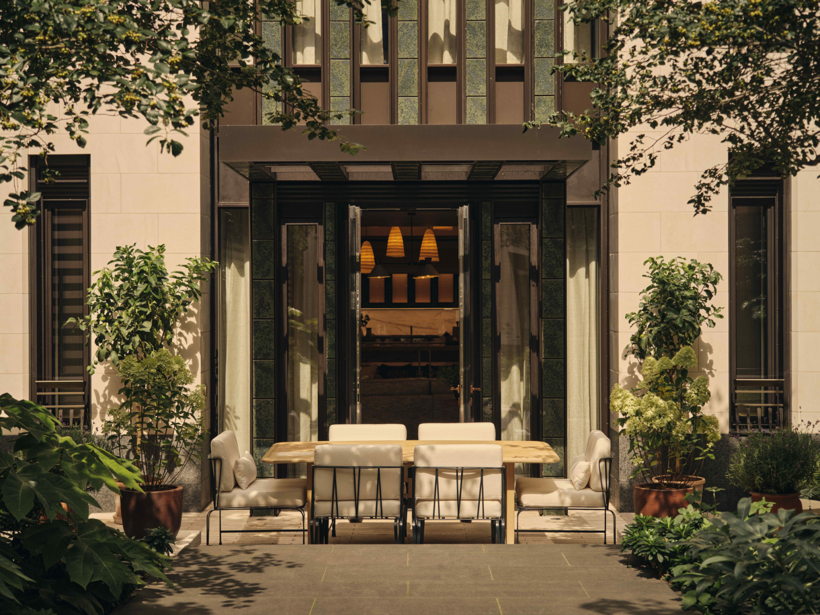 Home tour: a contemporary pied-à-terre in Mayfair, London, layered with warmth, art, and tailored interiors