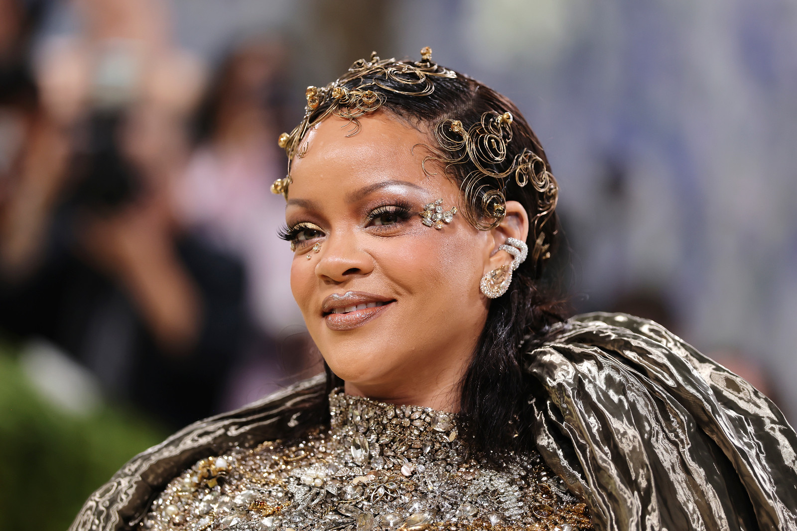 Rihanna closes the 2026 Met Gala red carpet in Margiela (Photo by Mike Coppola/Getty Images)
