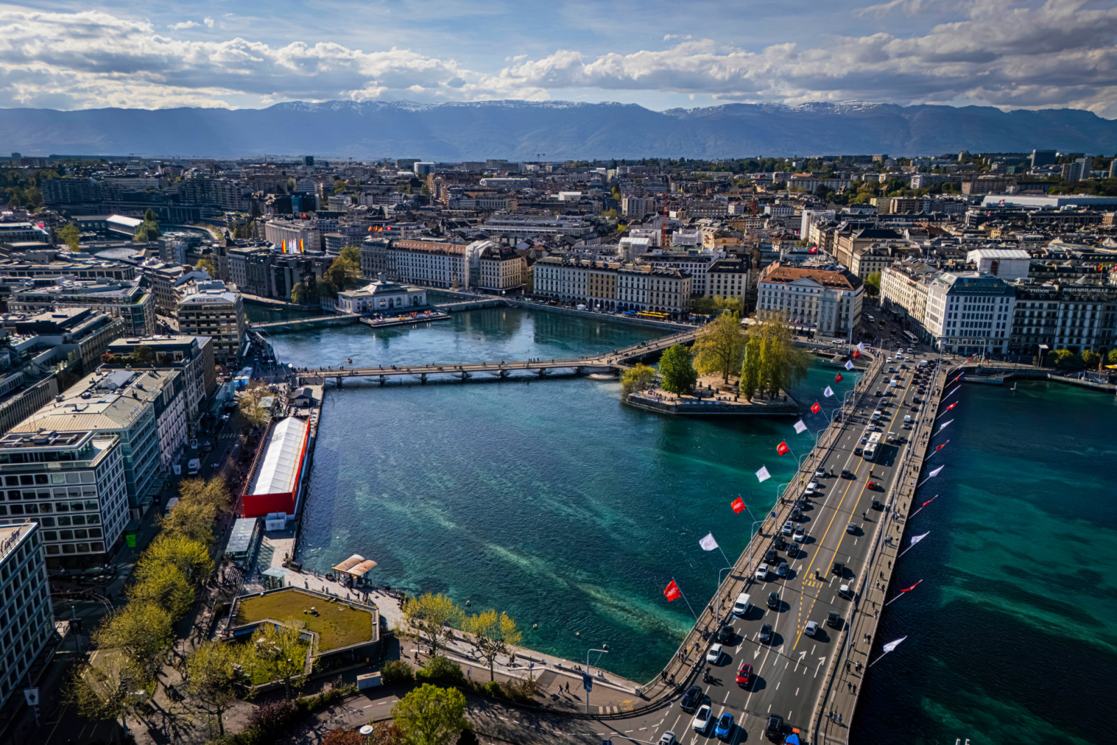 In the city aerial view, Watches and Wonders GENEVA, in Geneva, Switzerland, Thursday, April 16, 2026. The largest watchmaking event of the year bringing together the leading names of the industry from April 14 to April 20, 2026 at Geneva Palexpo. (WWGF/KEYSTONE/$6TVQL9L0M20MEV#1$)