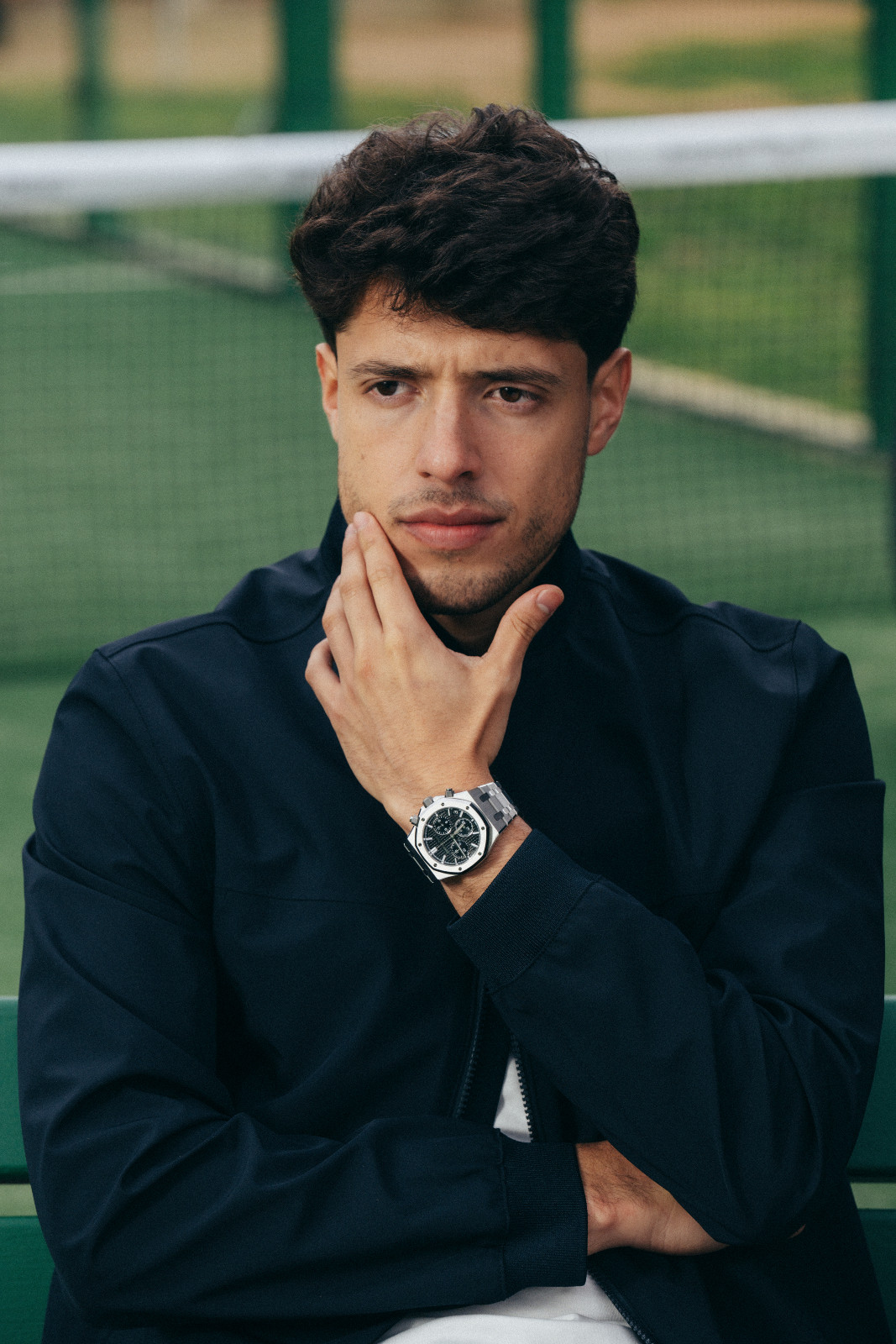 Langkah terbaru Audemars Piguet ini menandai babak baru dalam dialog panjang antara haute horlogerie, olahraga, dan budaya kontemporer