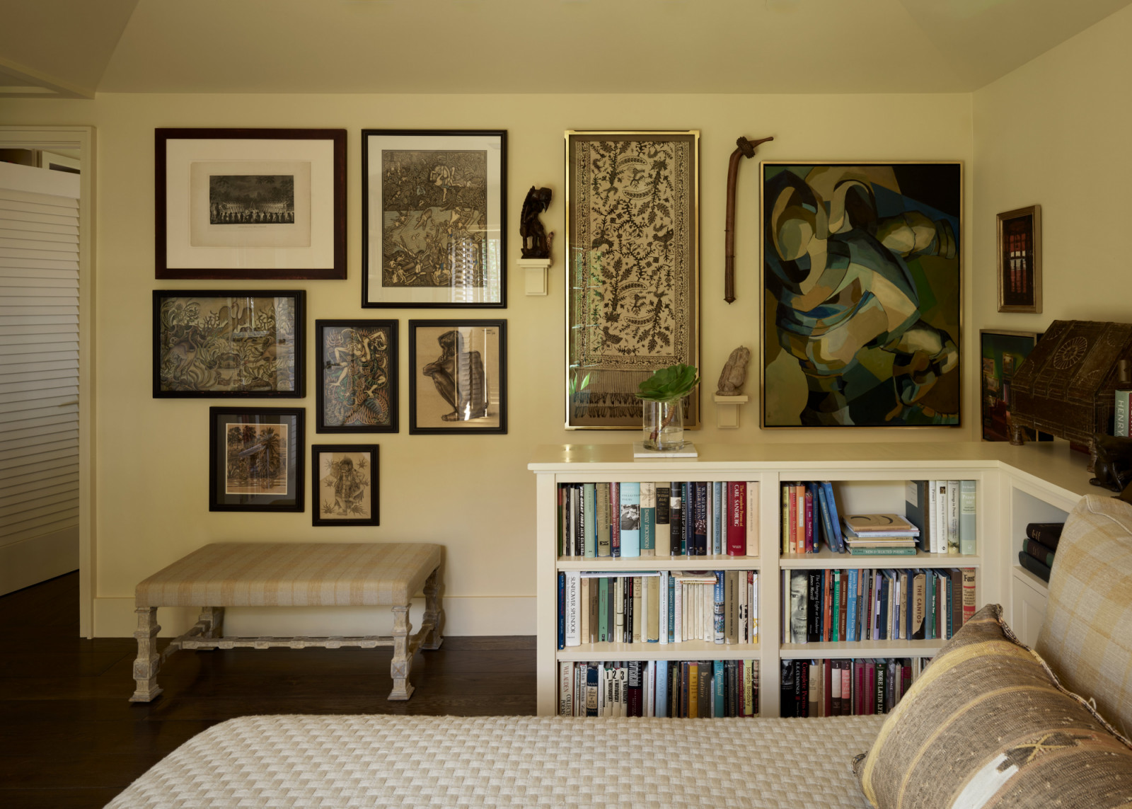 A room filled with paraphernalia