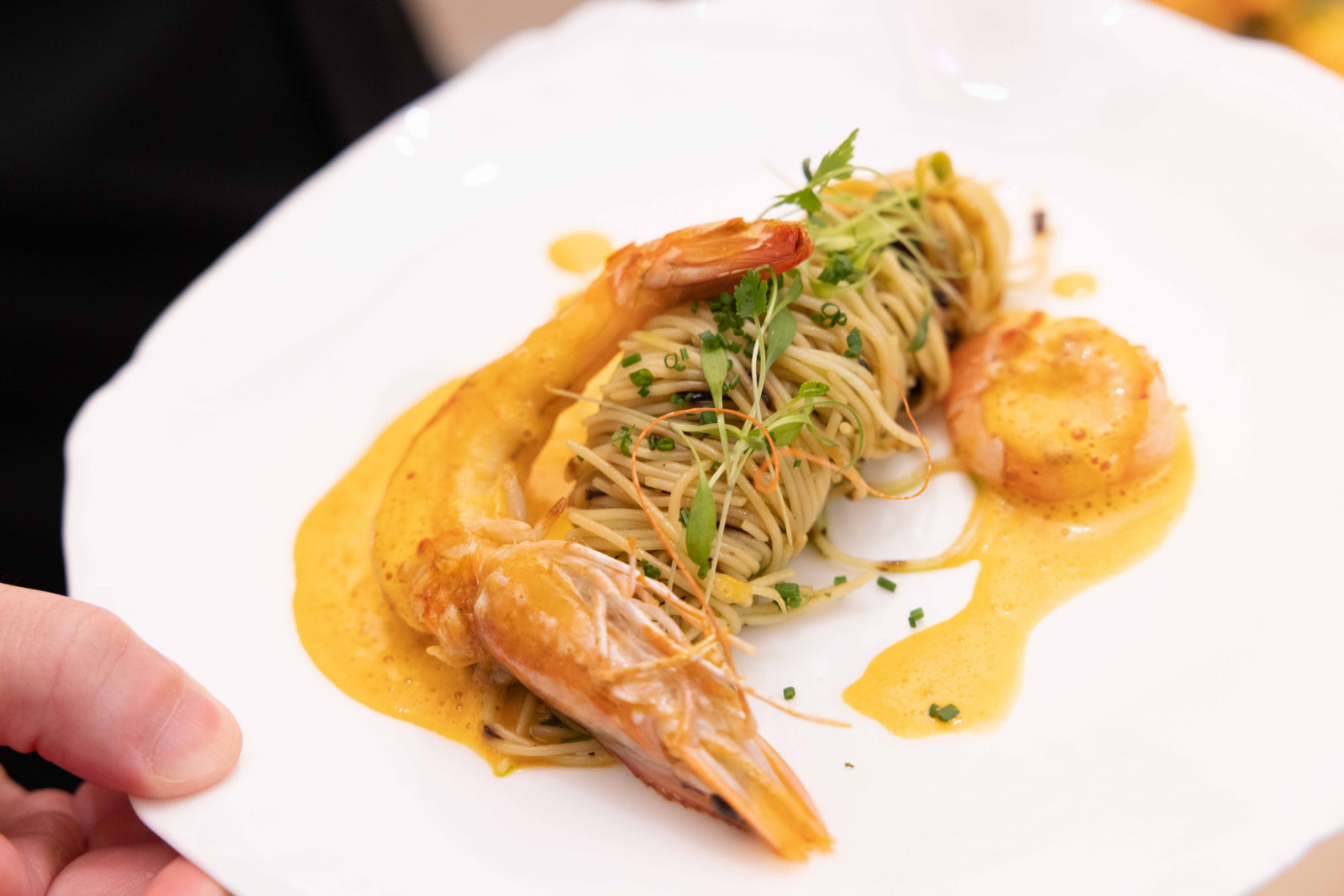 Cold capellini pasta with prawns