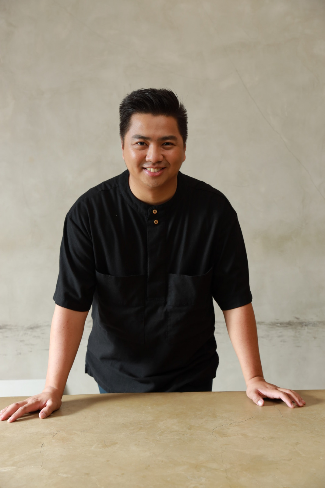 Meet me at the bar - Rian Asiddao Rian
