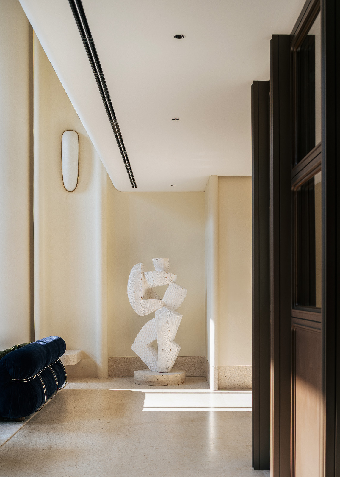 Clean lines and bold sculptural moments. (Photo: courtesy of NC Design + Architecture)