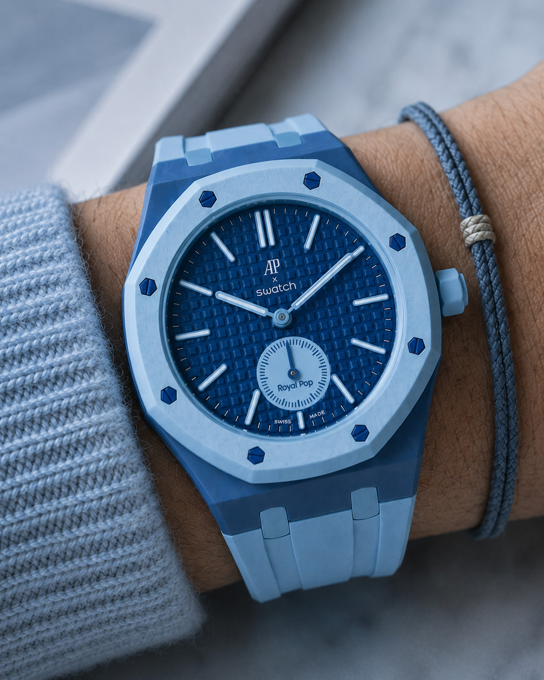 Royal Pop Lan Ba on the wrist (Photo: courtesy of Delugs)