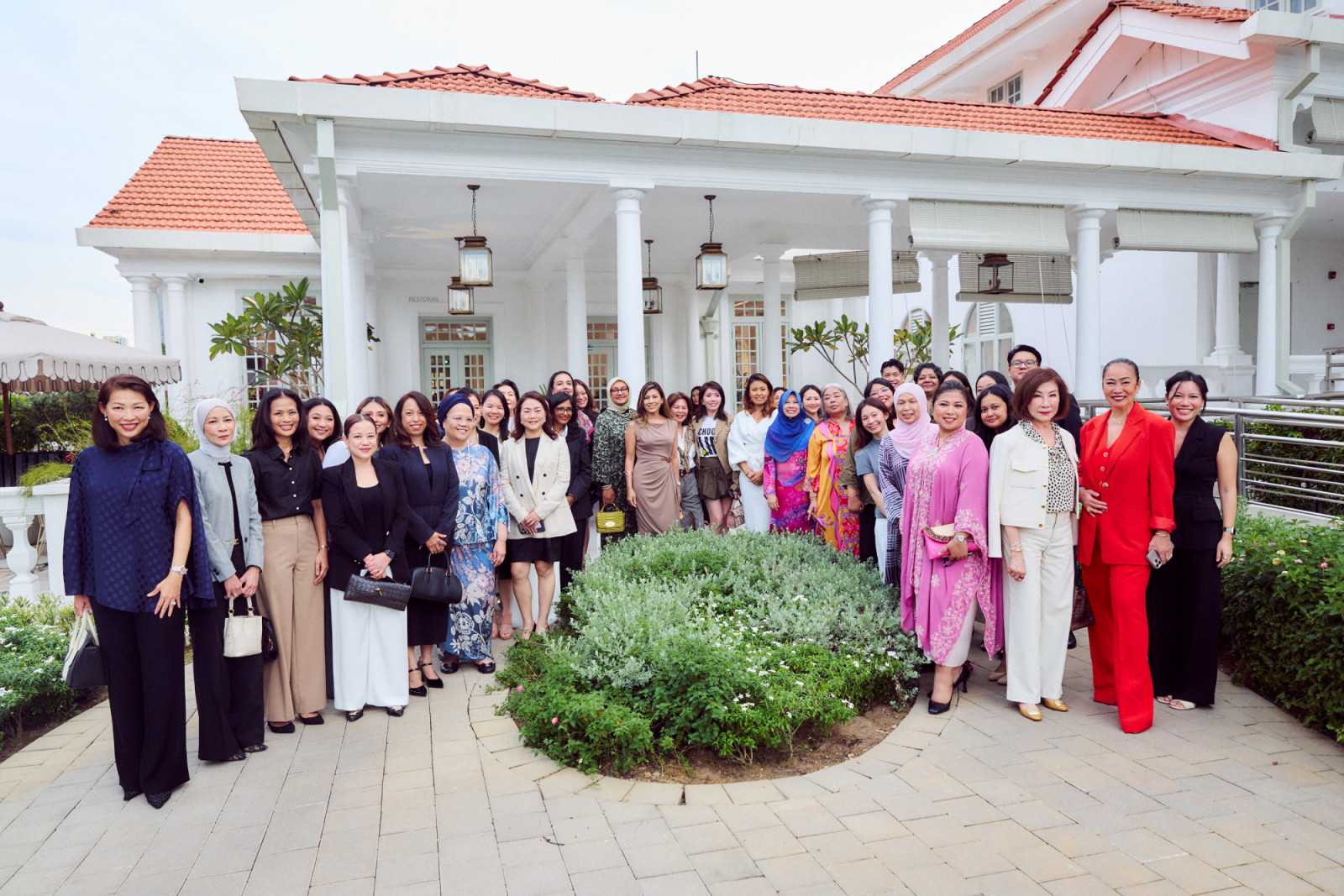 AVPN x Tatler Front & Female: the evening brought together philanthropists, corporate leaders, investors, policymakers and changemakers for a dinner that was equal parts inspiration and provocation (Photo: Ravin's Awesome Pictures)
