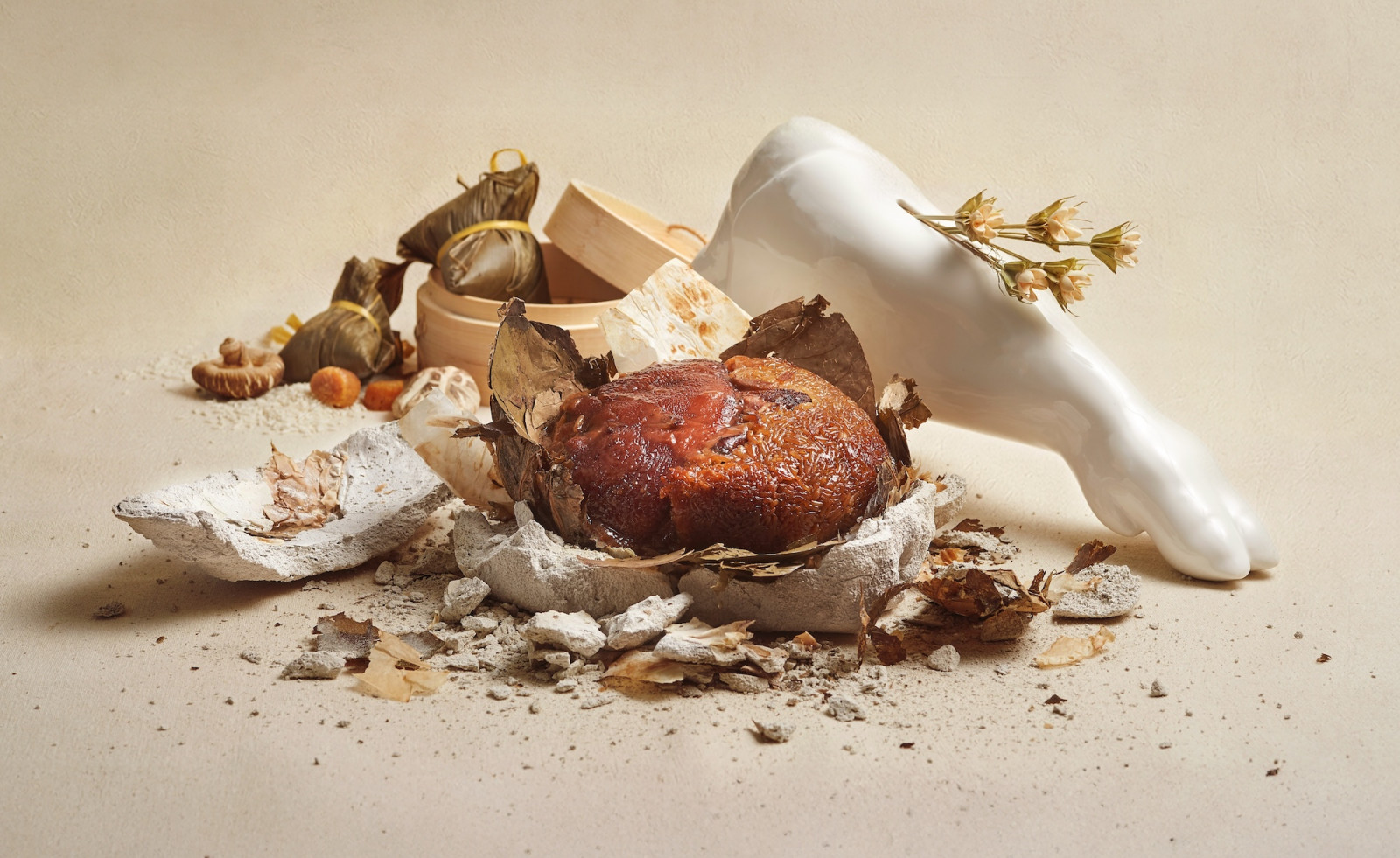 Peach Blossoms’ blazing pig trotter rice dumpling