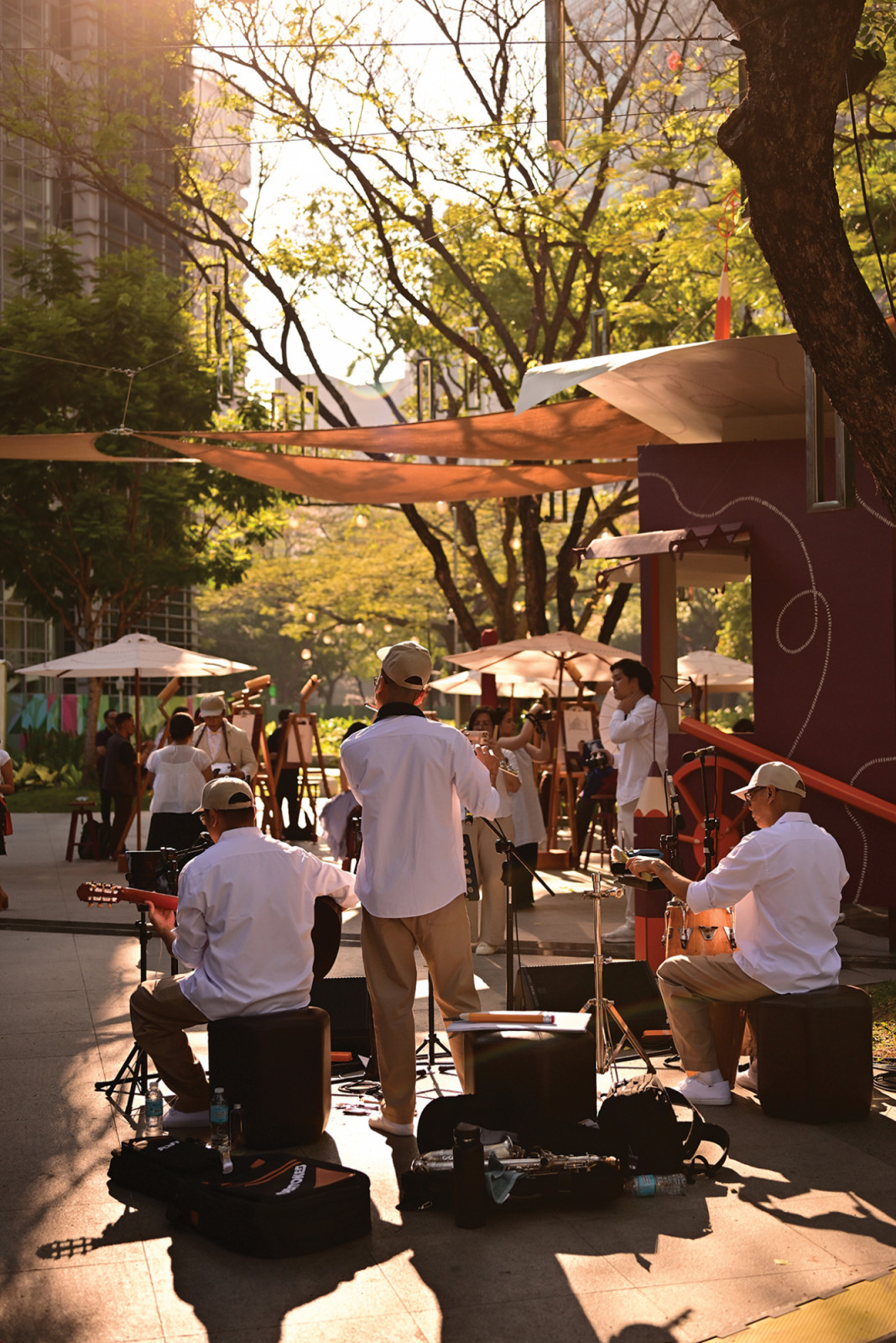 Live music at the Hermès, 'Drawn to Craft' festival