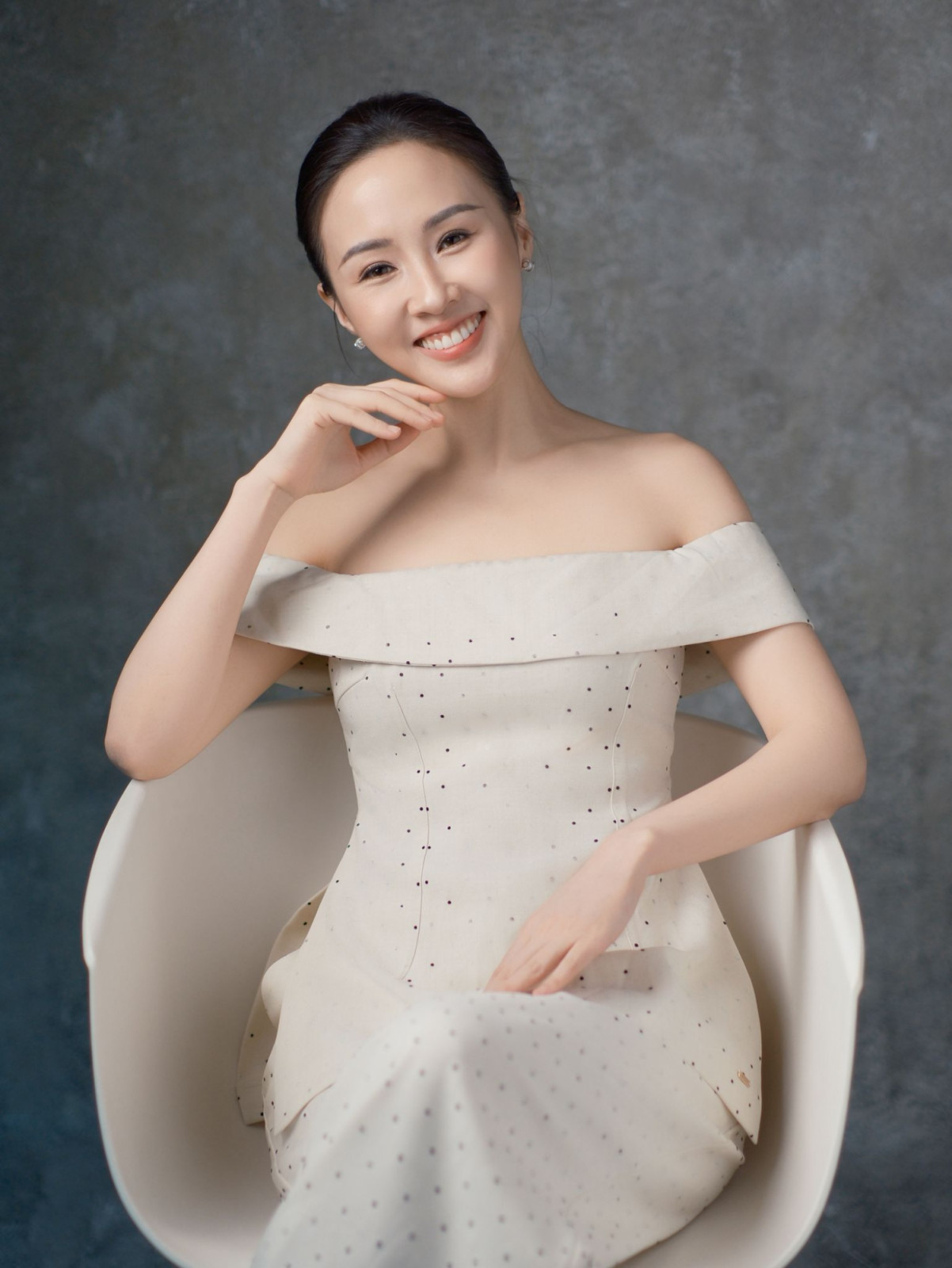 Dr Yanni Xu