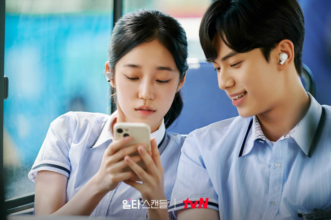 ‘Crash Course in Romance’ co-stars Lee Chae-min and Roh Yoon-seo could reunite in the webtoon K-drama adaptation of YUJU’s ‘My Reason to Die’ (Photo: tvN)