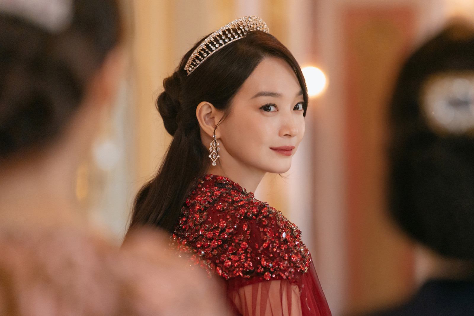 Shin Min-a shines as Navier in the upcoming webtoon K-drama adaptation of ‘The Remarried Empress’ (Photo: Disney+)