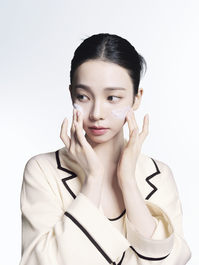 KARINA aespa memulai babak baru bersama CHANEL Beauty