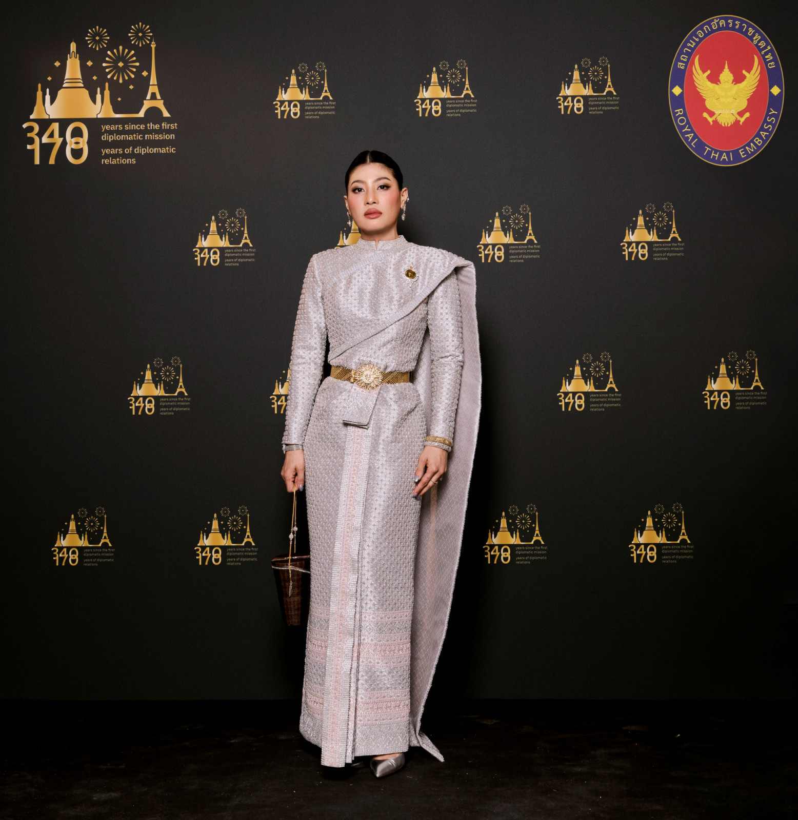 สมเด็จพระเจ้าลูกเธอ เจ้าฟ้าสิริวัณณวรี นารีรัตนราชกัญญา ทรงเป็นประธาน
ในงานเฉลิมฉลอง 170 ปี ความสัมพันธ์ทางการทูตไทย-ฝรั่งเศส ณ Musée des Arts Décoratifs กรุงปารีส สาธารณรัฐฝรั่งเศส (ภาพ: สถาบันส่งเสริมศิลปหัตถกรรมไทย (องค์การมหาชน) หรือ SACIT)