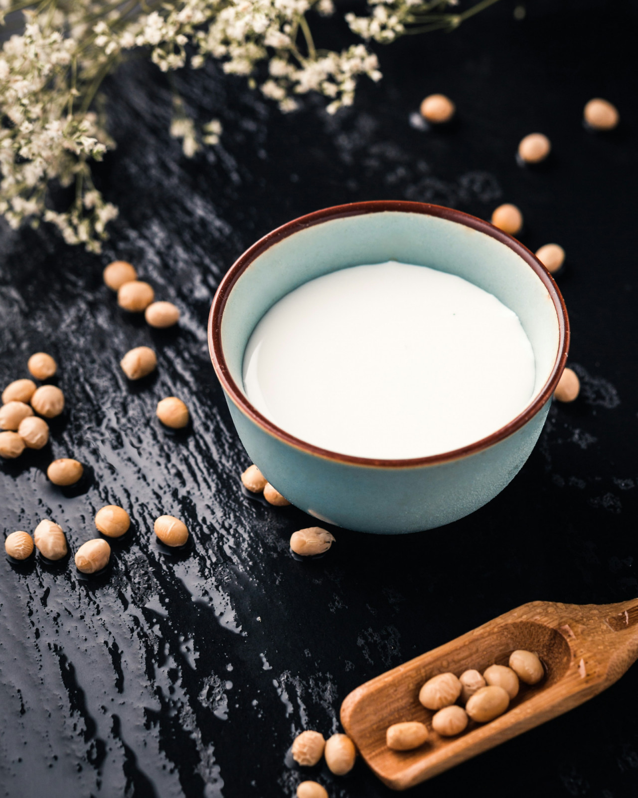 Soy milk is the closest plant-based match to cow’s milk in nutrition (Photo: X/Unsplash)