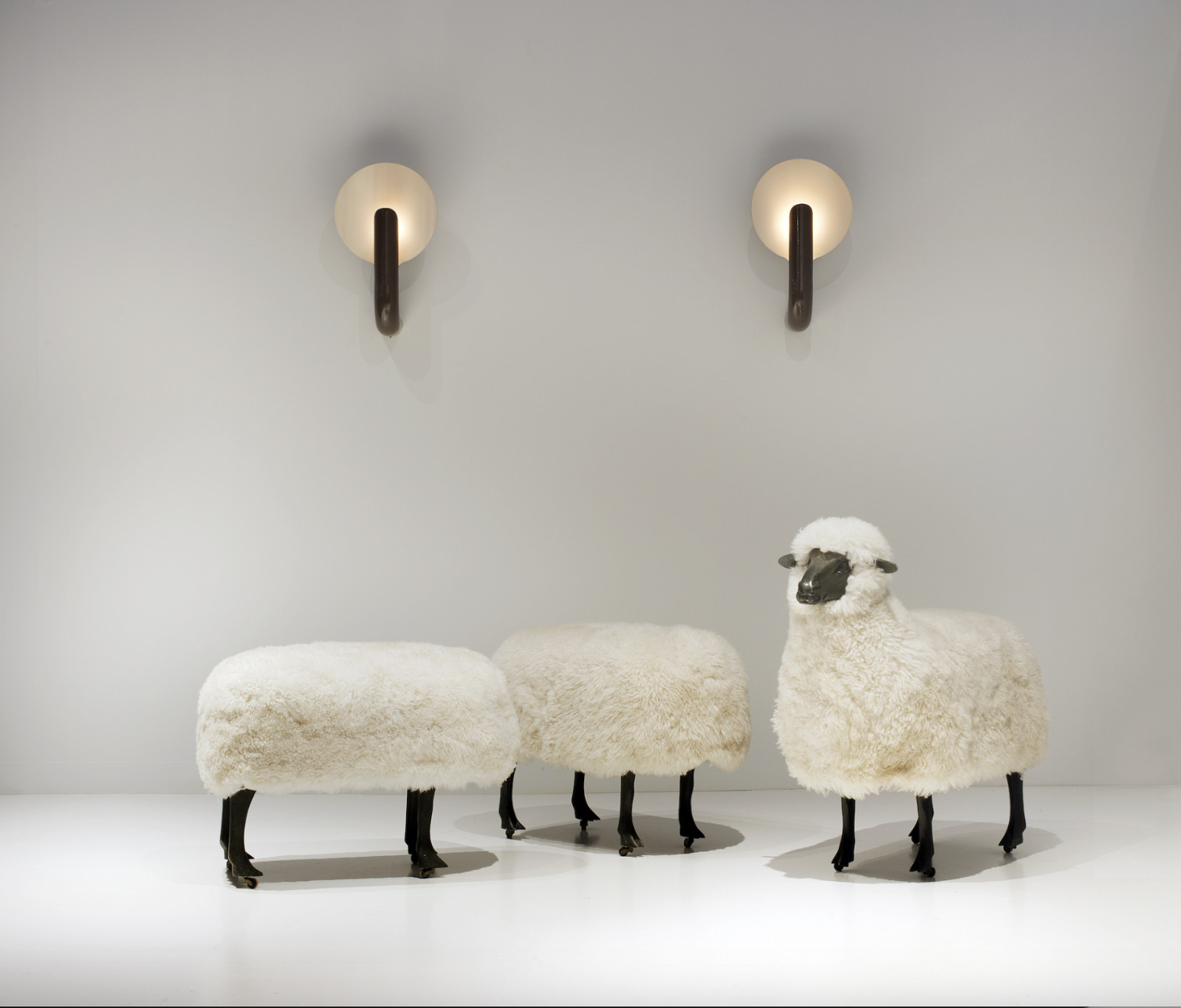 François-Xavier Lalanne的作品《Moutons》。（Photo:James Harris, courtesy Jousse entreprise, Paris.)