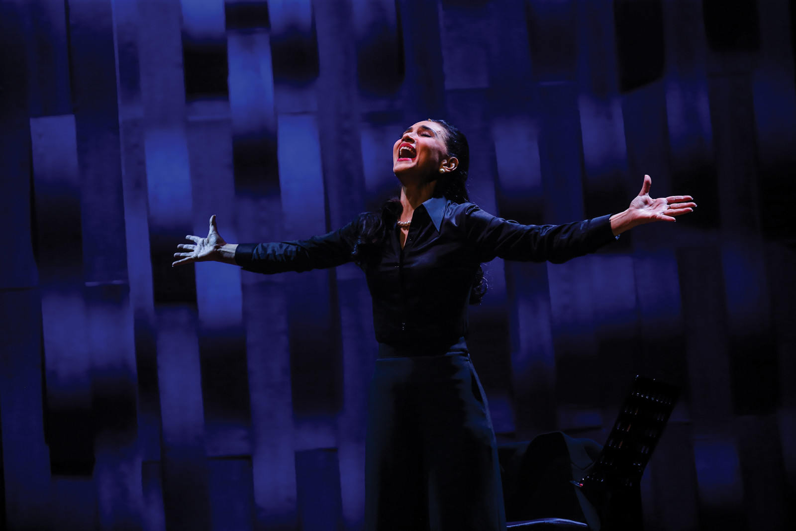 Menchu Lauchengco-Yulo in ‘Master Class’—a transcendent and piercing portrait of Maria Callas