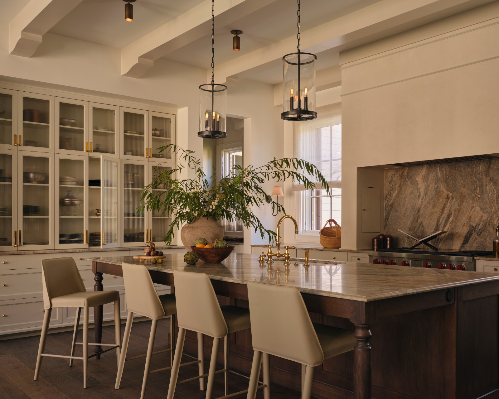 The kitchen of a Mississippi home by Claire Thompson Design
