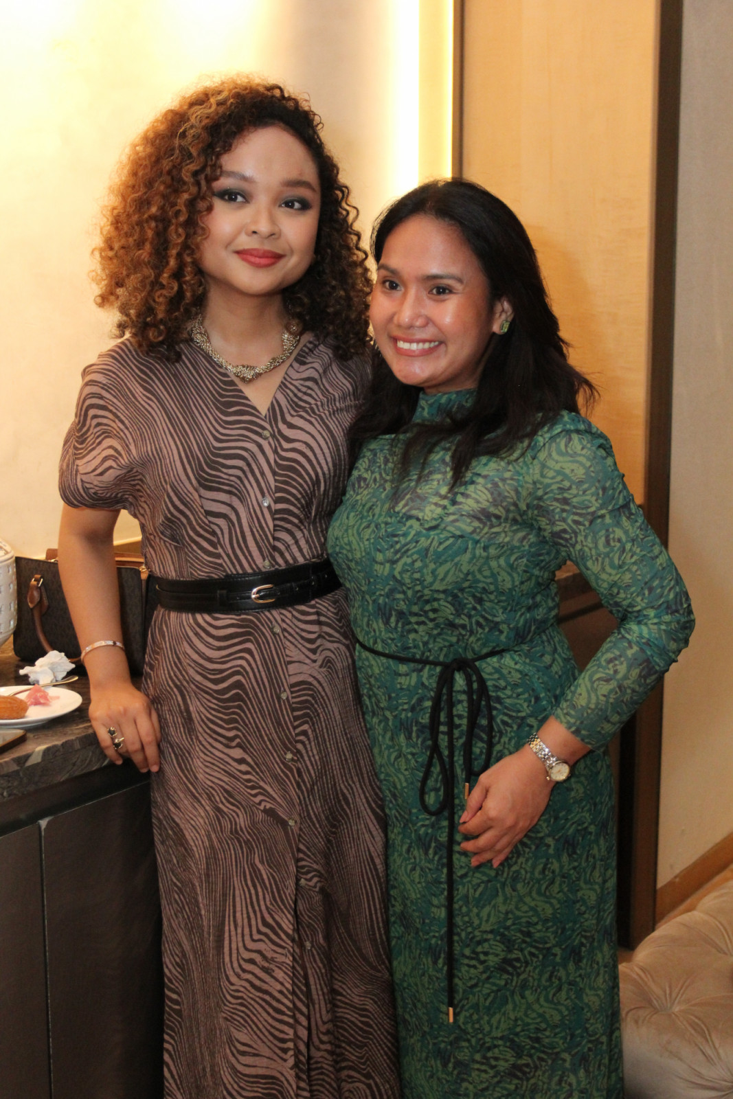 Louise Mabulo and Cherie Atilano