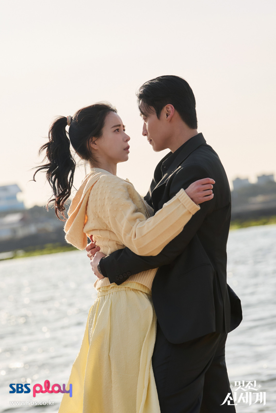 One of the more recent reincarnation K-dramas is ‘My Royal Nemesis’, starring Lim Ji-yeon and Heo Nam-jun and streaming on Netflix (Photo: SBS)