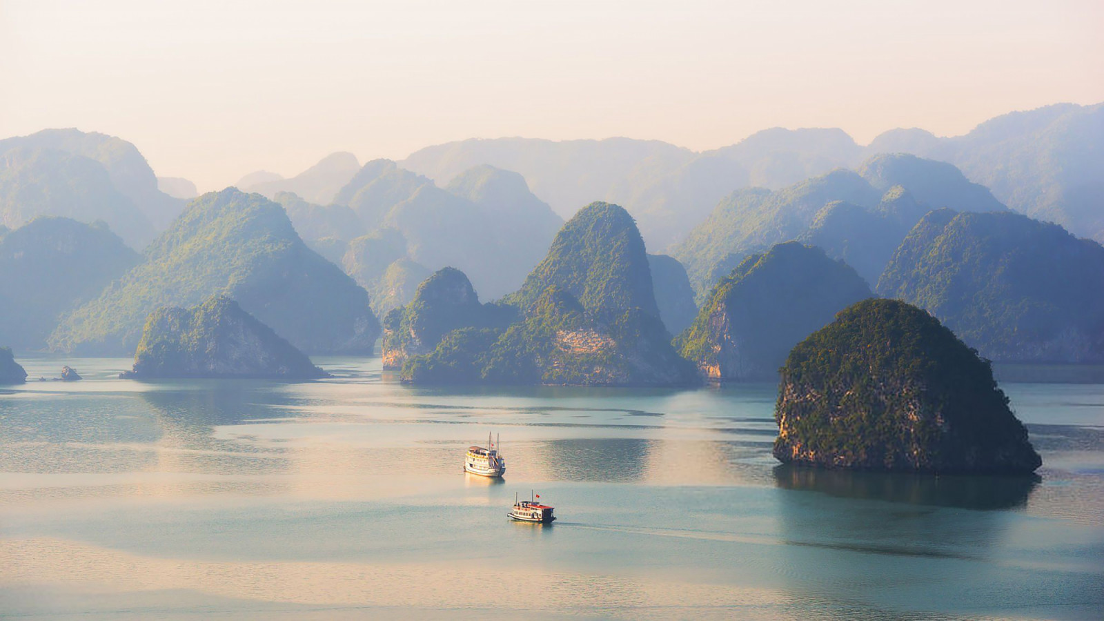 Morning in Ha Long Bay, UNESCO World Heritage Site