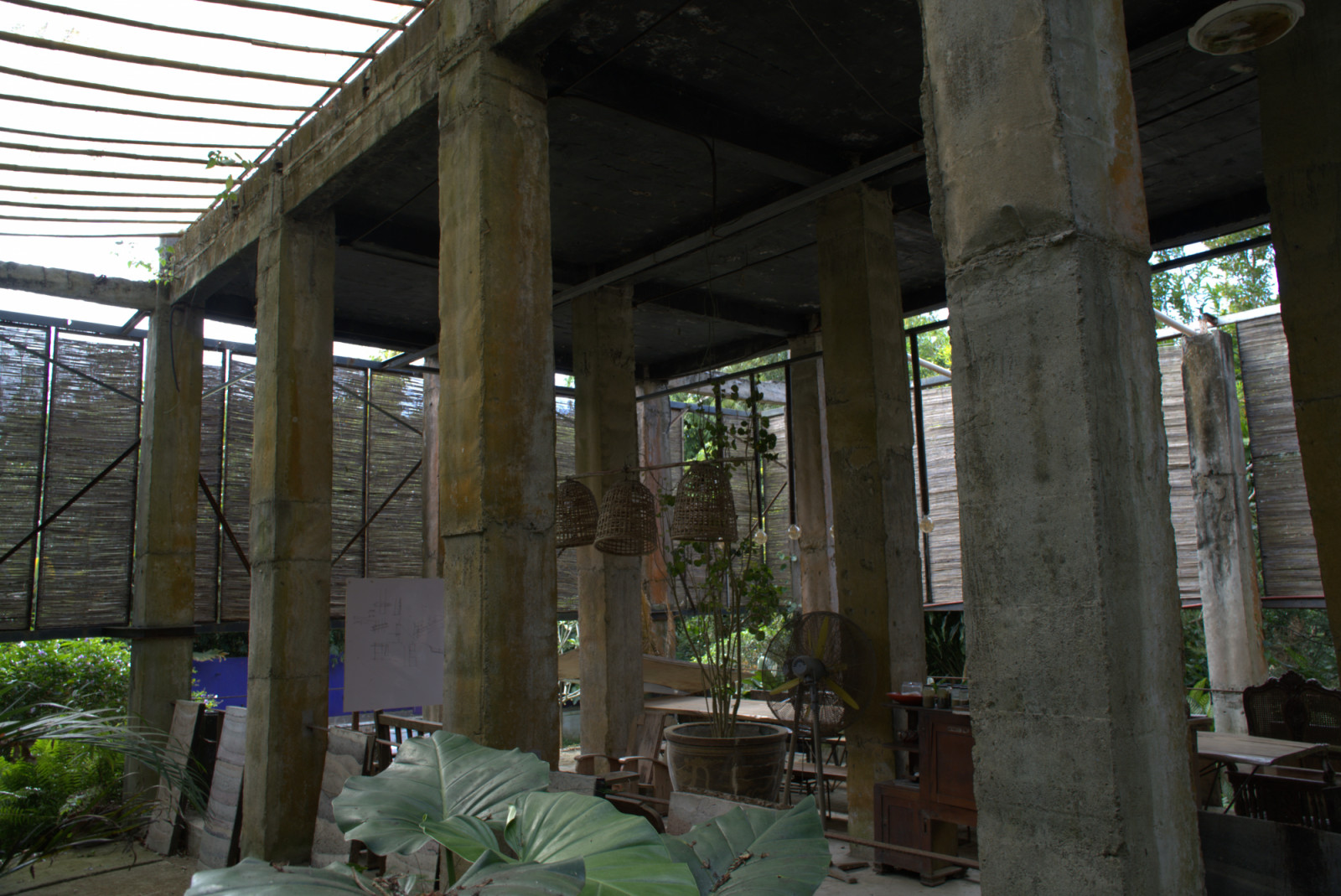 The workshop hall of the Maka Earth Academy