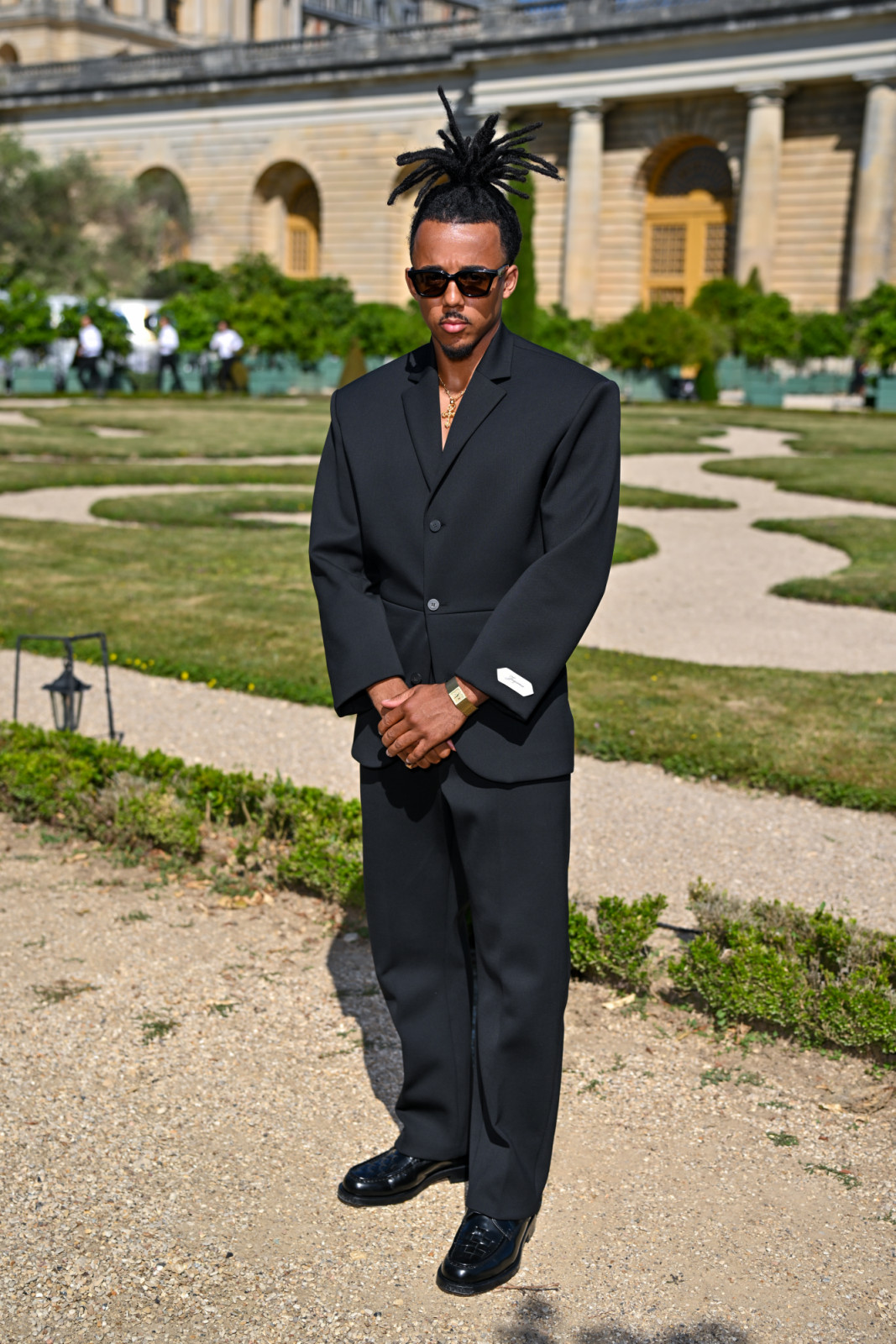 VERSAILLES, FRANCE - JUNE 29: (EDITORIAL USE ONLY - For Non-Editorial use please seek approval from Fashion House) Jules Koundé attends the Jacquemus Menswear Spring/Summer 2026 show as part of Paris Fashion Week on June 29, 2025 in Paris, France. (Photo by Stephane Cardinale - Corbis/Corbis via Getty Images)