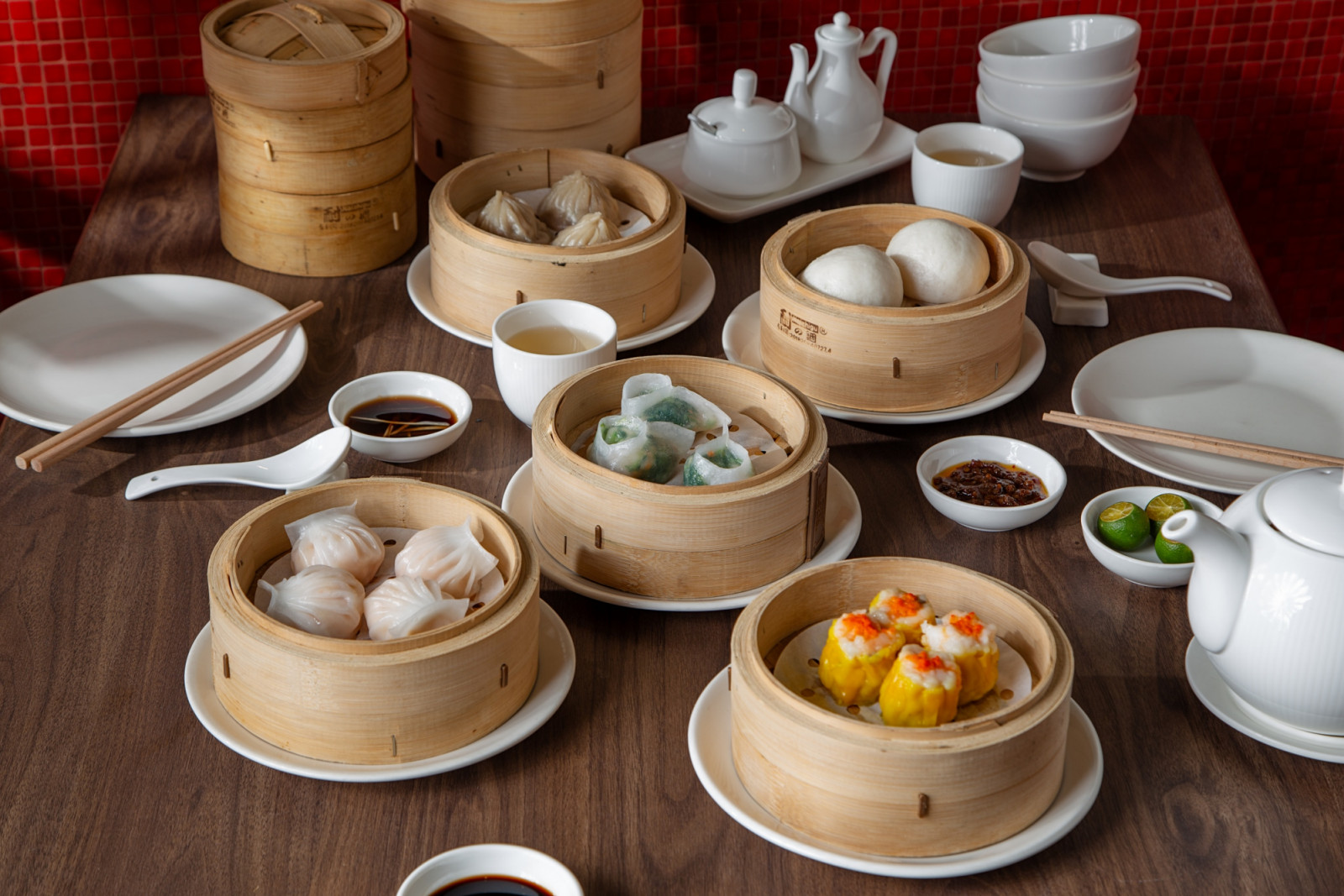 Kowloon Station: Casual Cantonese by the Hai Shin Lou Family