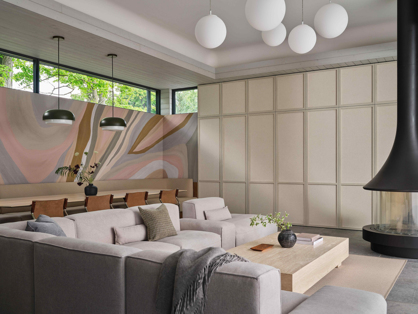 The pool house is complete with its own kitchen, lounge and dining area