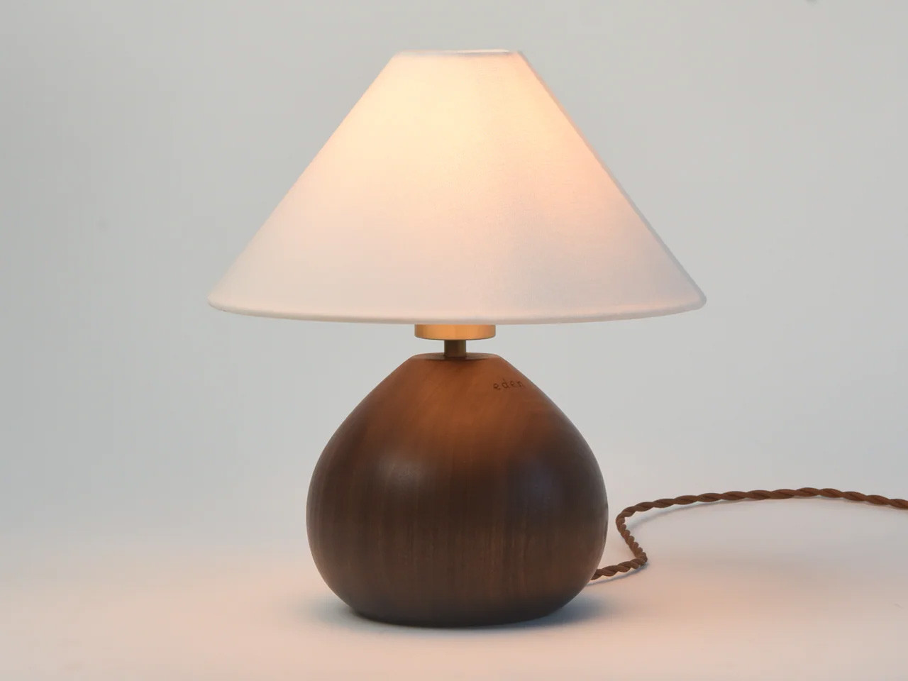 Eden Living Chestnut Lamp
