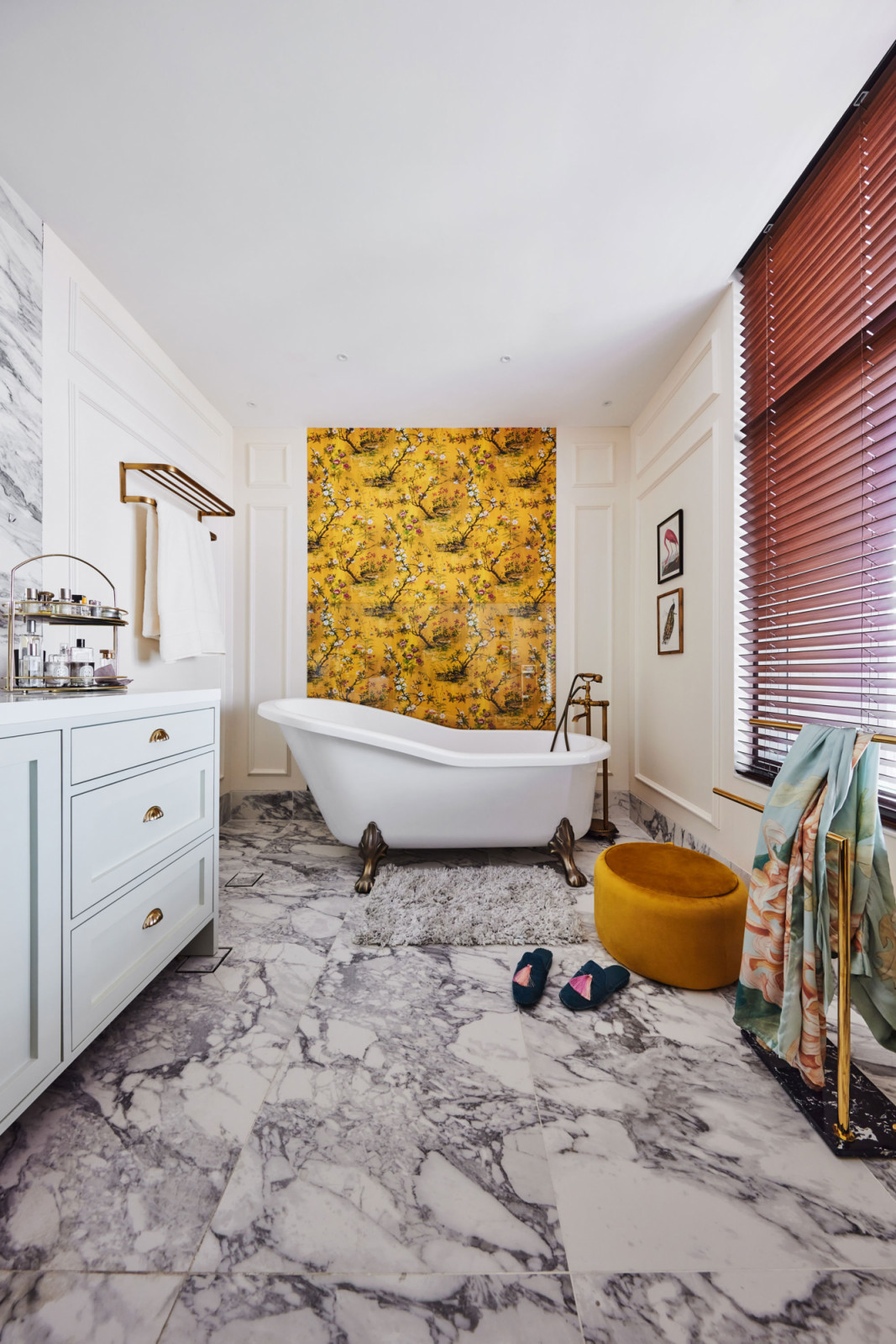 A feature wall within the bathroom