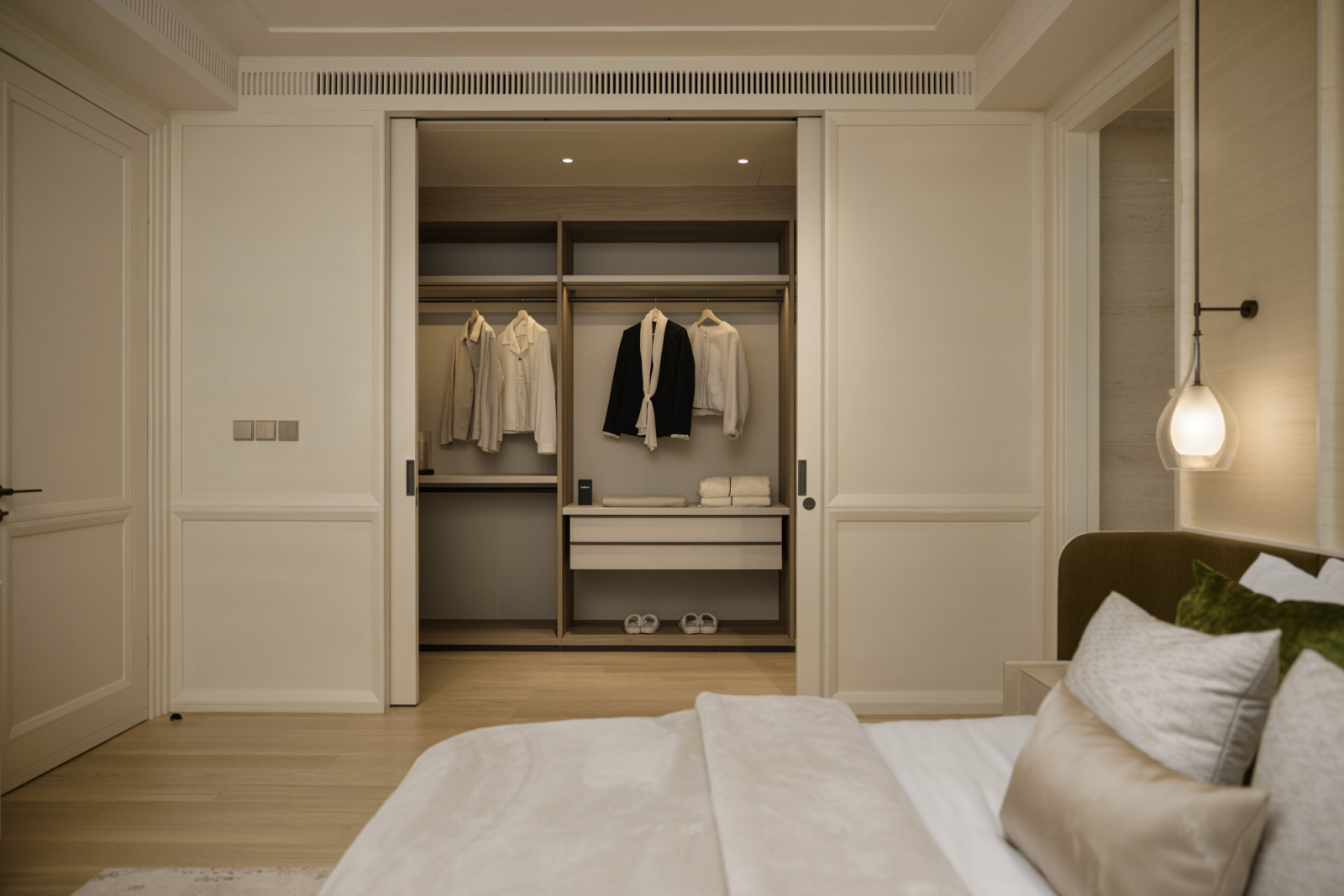 ตัวอย่างการตกแต่งภายในของโครงการ InterContinental Residences Bangkok Asoke (ภาพ: CG Capital)