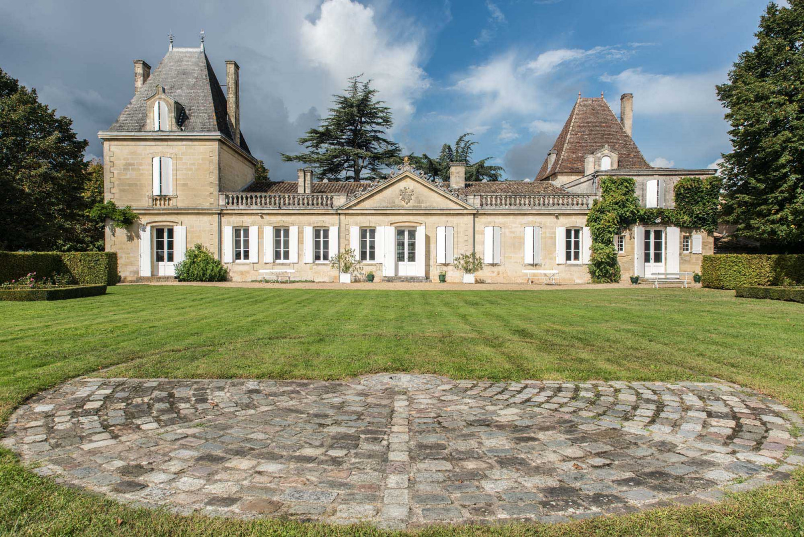 Thienpont family’s Vieux Château Certan