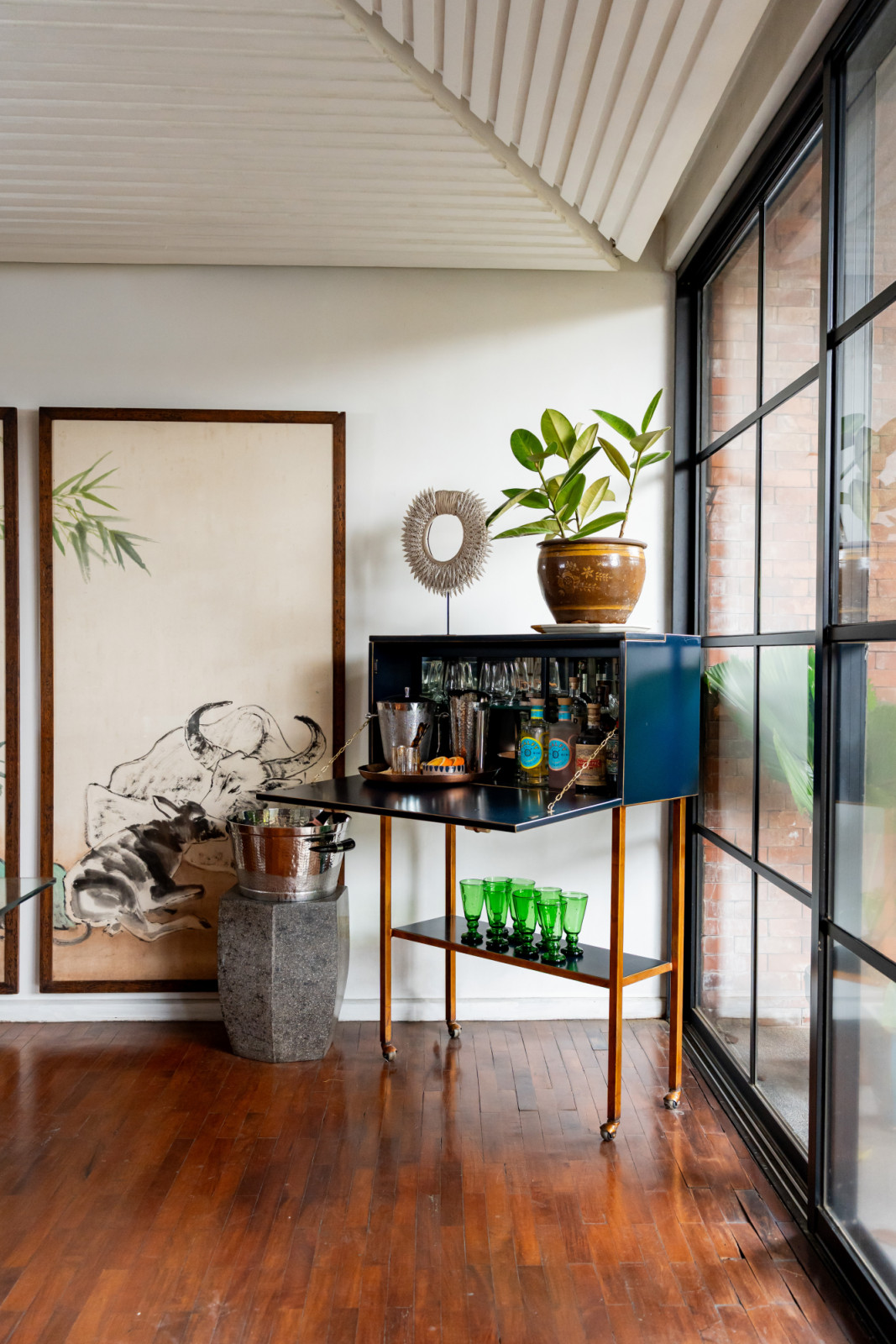Loralee Soong's bar area