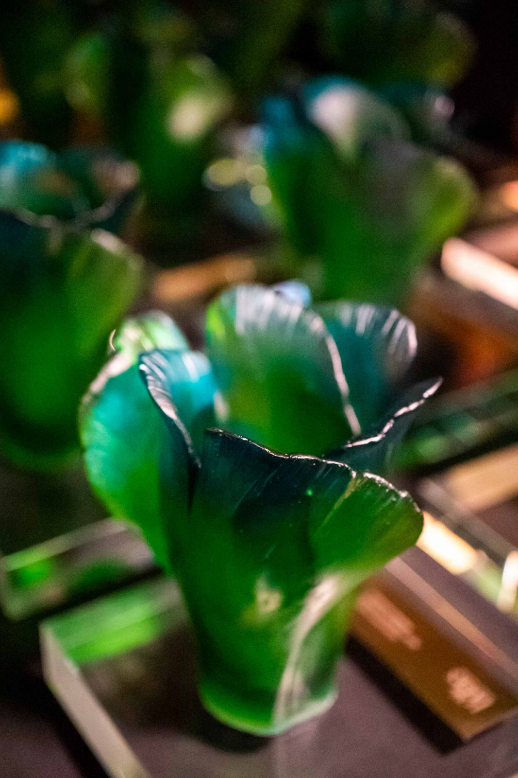 Close-up of the Ginkgo trophies by Daum for the jury categories
