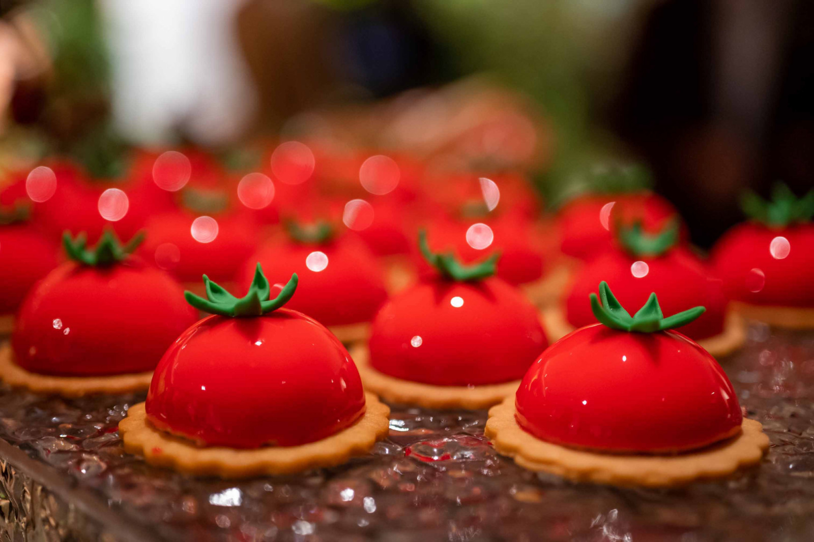 Tiny tomato-shaped tarts