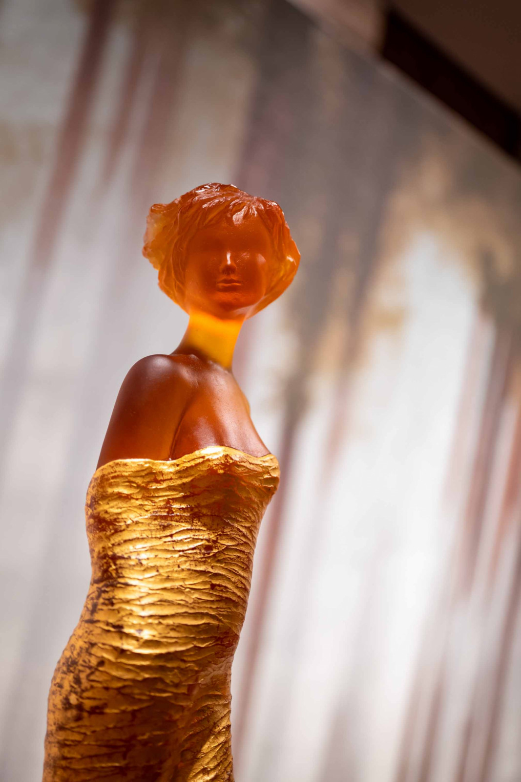Details of a Daum sculpture