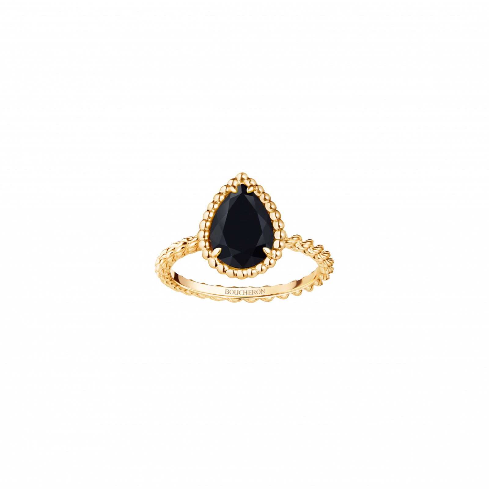 Boucheron Serpent Bohème ring, S motif, set with onyx, in yellow gold (Photo: courtesy of Boucheron)