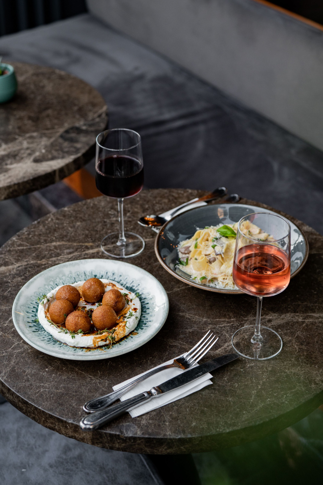 Tatler Dining - Where to Drink Wine in Metro Manila - Wine Bars - Photo Pexels / Kadiravsarr